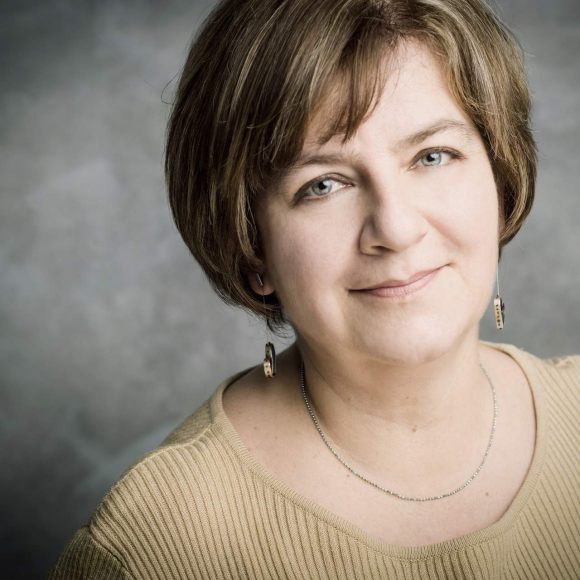 Dúll Andrea Dúll Andrea